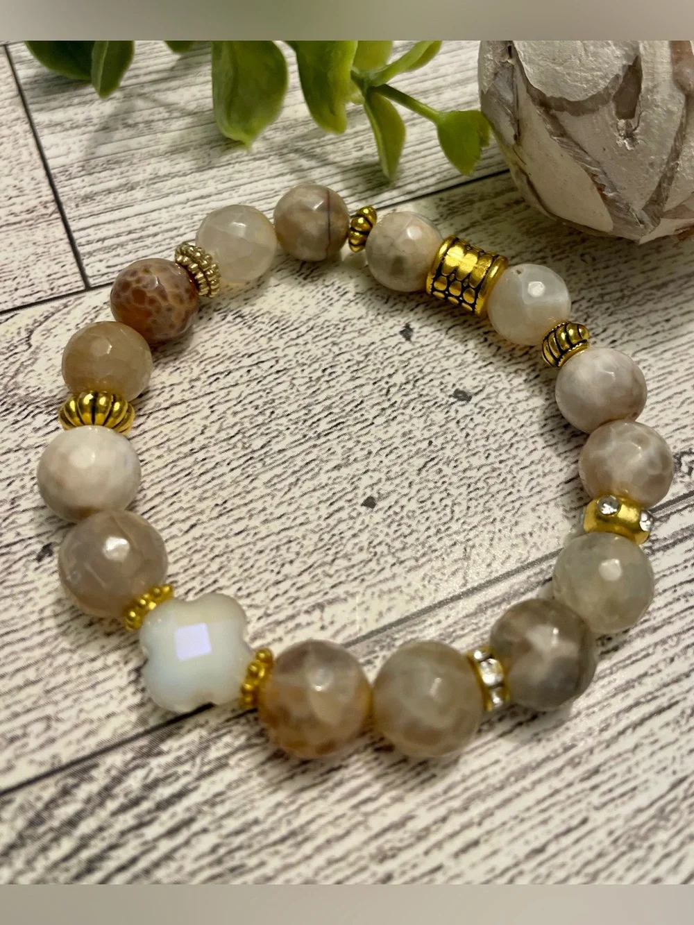 Cream Taupe Faceted Agate Bracelet with Clover and gold accents 10mm stretch